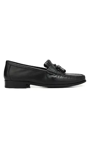 Black Heel Moccasins With Tassels