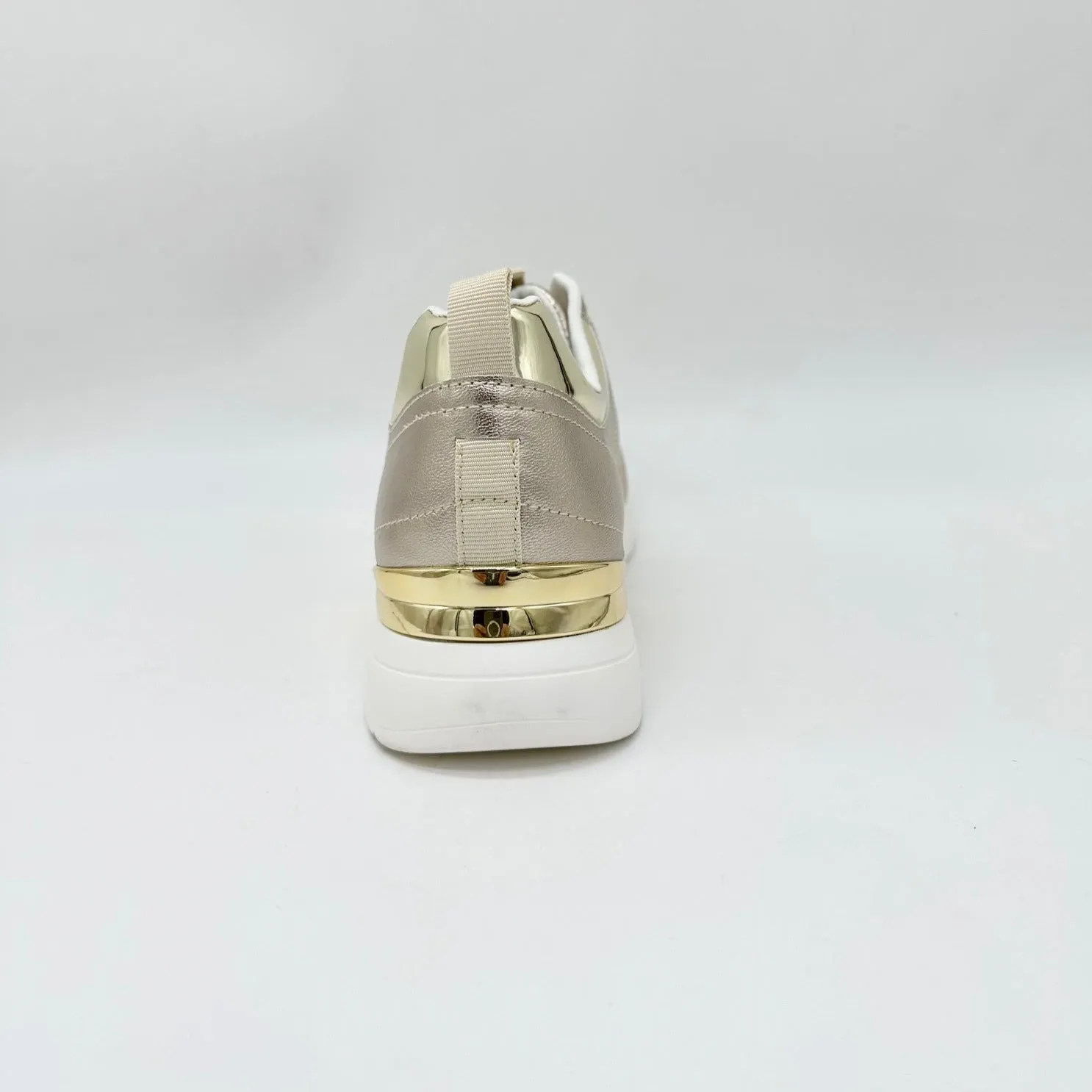 EXE 2111 Lace Up Sneaker
