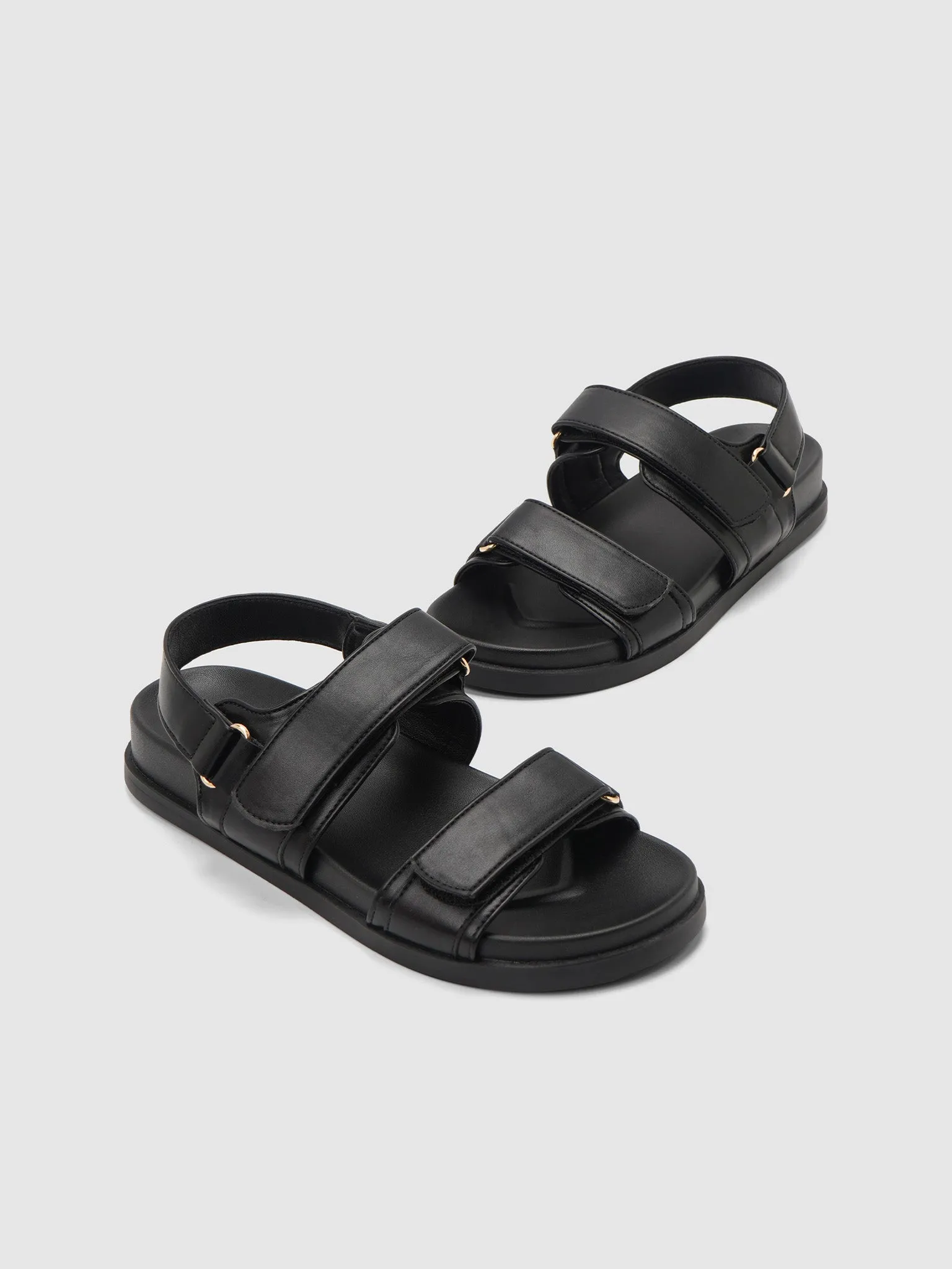 Pete Flat Sandals