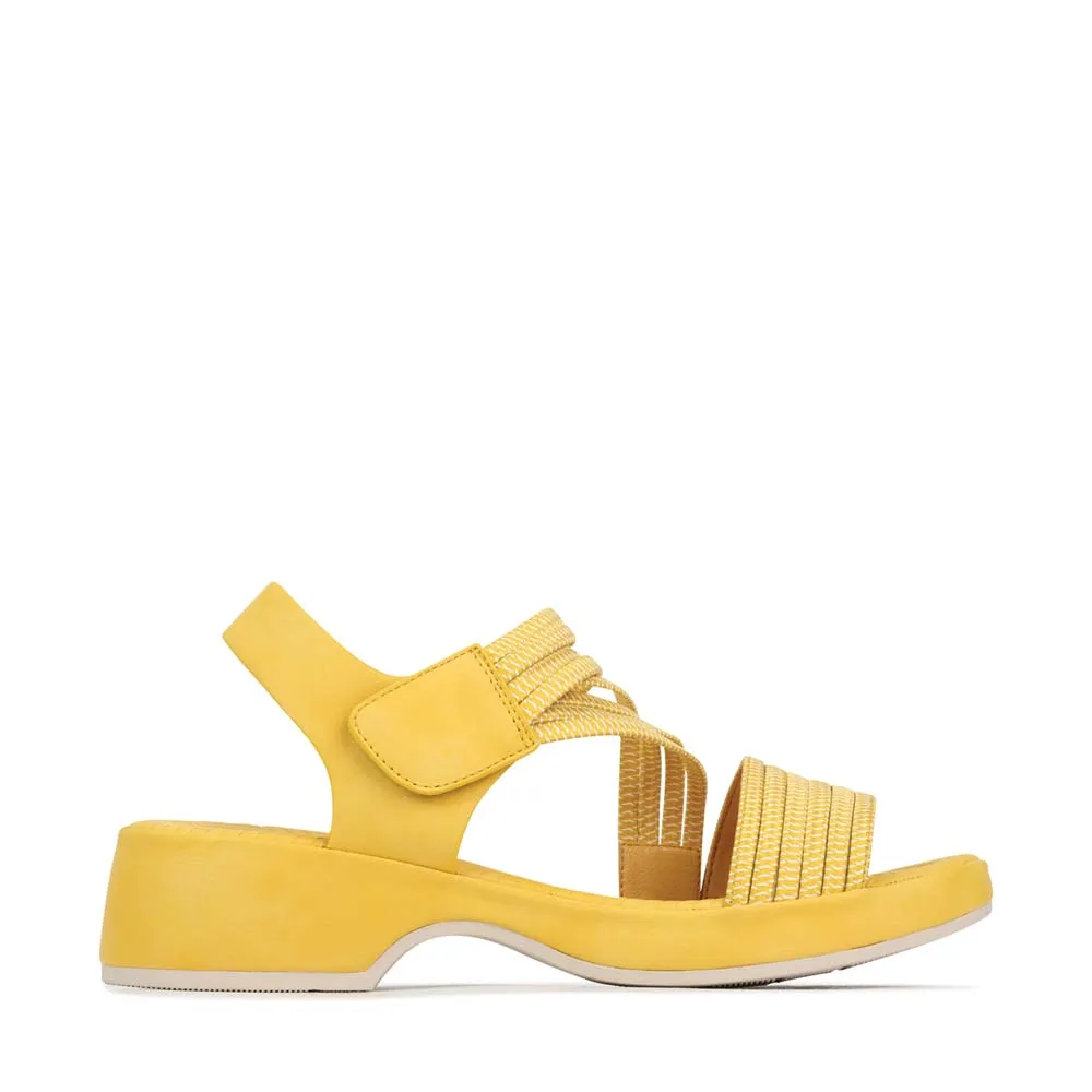 SPORTZ STRAPY SANDALS