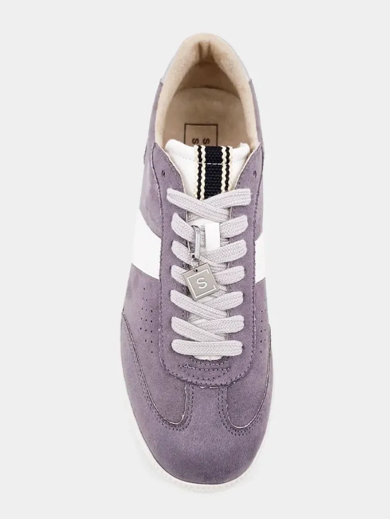 Sydney Sneaker (grey suede)